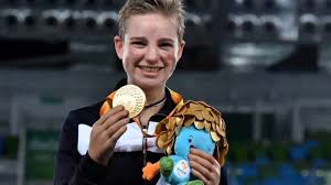 24 anni e due ori paralimipici nel fioretto bebe vio, 27 e un oro paralimpico nel nuoto. Bebe Vio E Pronta E Determinata Per I Mondiali Di Scherma Di Roma Mondiali It