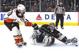 Complete player biography and stats. Corey Perry Leaves Lasting Legacy With The Anaheim Ducks Anaheim Calling