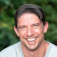 This year's offsite was a real "team" effort. 😅 HR vs. CEO 👇 *By team, I  really mean Madelyn Pike, our relentless, resourceful, passionate People  Ops Leader. You're the friggin' best. Over… |