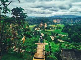 Makan siang di restaurant aia badarun. 9 Tempat Wisata Di Bukittinggi Yang Bisa Dikunjungi Dalam 1 Kali Trip Pariwisata Sumut