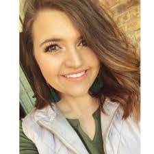 Michelle Floor's Instagram, Twitter & Facebook