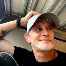 Jeremiah Kiser's Instagram, Twitter & Facebook