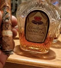 Cigars And Whiskey Hand In Hand Baybay Cigars And Whiskey Cigars Whiskey