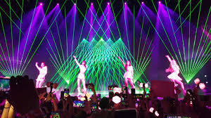 It's a fierce and catchy phrase that can be shouted in a concert venue, music show, or just at home in front of the computer. Blackpink In Your Area So War Das Blackpink Konzert In Berlin Campusradio Dresdencampusradio Dresden