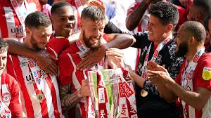Wie die „bees am montagabend mitteilten, unterschrieb der. From The Fourth Tier To The Premier League In 12 Years Brentford Complete Remarkable Rise