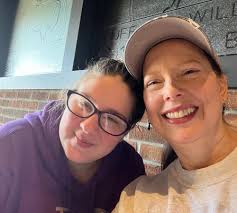 Donna Stage (@superhero_fighting_cancer) • Instagram photos and videos