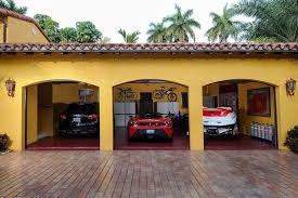 The venue is 1.2 km away from miami beach city clerks. Luxus Anwesen Villa Jasmine Am Ufer Von Miami Beach