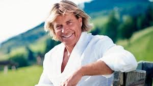 Listen to hansi hinterseer | explore the largest community of artists, bands, podcasters and creators of music & audio. Servus Hansi Hinterseer Im Salzkammergut
