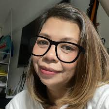 🎉 I recently helped Mary Rose Rios Guardian-s, Arnel Jose and Eidely  Maulana Maslet earn the Conversation Starter badge! It's exciting support  them and be a part of their community. Check out