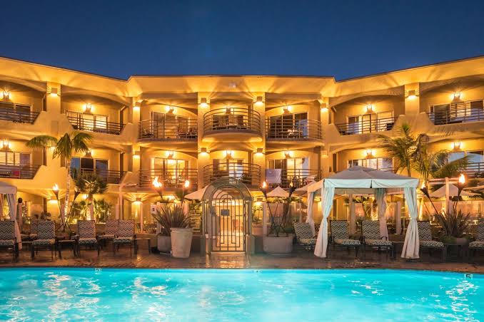 Pacific Terrace Hotel