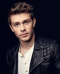 Who should Carly be romantically involved with?