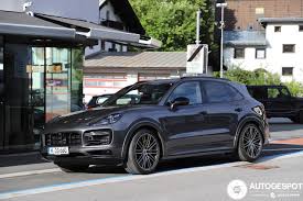 Porsche is on a high voltage mission to incorporate hybrid and battery technologies across its lineup. Porsche Cayenne Turbo S E Hybrid 8 September 2020 Autogespot
