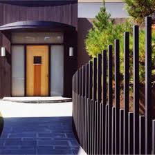Pin By Tesi Eller On Garten Haus Fence Design Modern Fence Fence Landscaping
