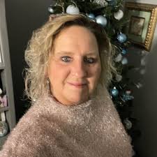 Who else besides me remembers Zares (I think that was it, no not the  diamond store)