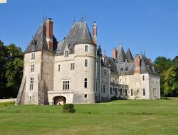 Chateau De La Verrerie Oizon 18700 Berry Chateau A Visiter Chateau Chateau France