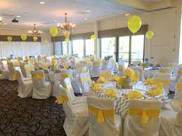 Table Settings For Yellow And Grey Baby Shower Mesas De Chuches Comunion Mesa De Chuches Chuches
