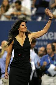 She won one grand slam singles title at the us open in 1990, and the women's doubles title at wimbledon in. Gabriela Sabatini Photos U S Open Day 1 Tennis Players Female Gabriela Sabatini Tennis Fashion