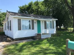 On the street of schuyler st # 3 and street number is 113. Beautiful Studio In A Quiet Small Town Houses For Rent In Oswego Kansas United States