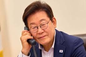 Shin Min-a♥' Kim Woo-bin, fans are going crazy over his recent activities...