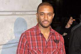 A detective and a medical examiner work together to solve criminal cases. Lee Thompson Young Did Not Leave Suicide Note Death Of Rizzoli Isles Star Is Still A Mystery Says Source New York Daily News