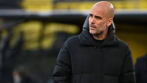 Pep guardiola has defended his rotation policy amid manchester city's ongoing bid to win the quadruple, while claiming that uefa & fifa killed the players with their scheduling choices. Pep Guardiola Mit Grossem Sonderlob Fur Bvb Talent Jude Bellingham Kicker