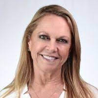 Nancy Selman's Instagram, Twitter & Facebook