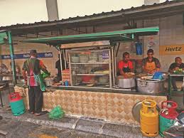 Roti canai, one of the best travelers breakfasts ever … i like big filling breakfasts. Penang Food Transfer Road Roti Canai Stall Travel 2 Penang
