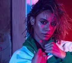 Karin Thornton's Instagram, Twitter & Facebook