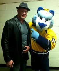 Relive the phenom's most breathtaking returns.get. Lion S Take He Still Got It The Undertaker Aufsteiger Des Monats World Wrestling Entertainment Moonsault De