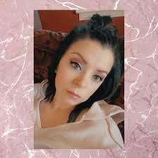 Tabitha Sims's Instagram, Twitter & Facebook