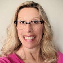 Bonnie Streit's Instagram, Twitter & Facebook