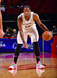 Maybe you would like to learn more about one of these? Nice Kicks On Twitter Demar Derozan S Kobe 6 Protro Pe For Tonight S Spurs Game Was Designed By His Daughters Kicksoncourt