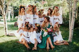 This Bride Threw Her Bridesmaids The Ultimate Boho Party The Day Before The Wedding Boho Bachelorette Party Boho Bridal Shower Party Photoshoot