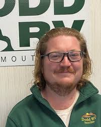 Drew Doss's Instagram, Twitter & Facebook