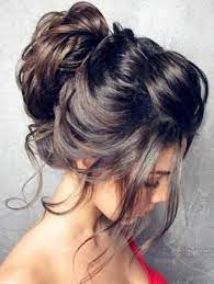 But if you are running out of initiative when … 30 Party Hairstyles To Look Fabulous No Matter The Occasion Hair Motive