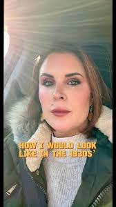 Lisa Baumgardner's Instagram, Twitter & Facebook