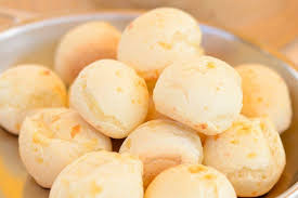 Esta Receta De Pan De Yuca Son Sencillos De Preparar Ademas Que Con Los Pocos Ingredientes Que Incluye Rinde Recetas Brasilenas Pan De Queso Cocina Brasilena
