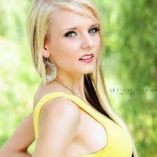 Katrina Reynolds's Instagram, Twitter & Facebook