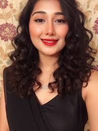 Transformation alert 🙀💥❤️ #contentcreator #blogger #digitalcreater  #digitalinfluencer #blogger #makeupblogger #alinakhalid #influencer  #explore #trending #explorepage #mua #reelvideo #reels #viralreels