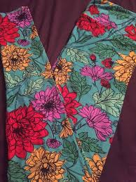 Find the perfect floral pattern stock photos and editorial news pictures from getty images. Lularoe Tc Tall Curvy Leggings Floral Flowers Unicorn Nwt New Spring Pattern Floral Leggings Curvy Leggings Crazy Print Leggings