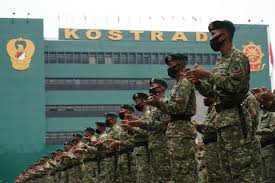 Kompas tv menyajikan berbagai macam program pilihan seperti berita, talkshow, feature, olahraga, dan komedi. Prajurit Kostrad Sambut Calon Panglima Kostrad Baru Mayjen Tni Eko Margiyono Paradigma Bangsa