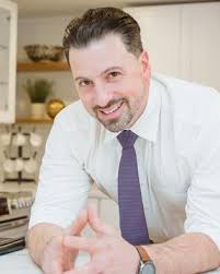 Tom Vanacore, CENTURY 21 Real Estate Agent in Branford, CT