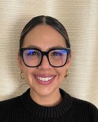 Marie Gomez's Instagram, Twitter & Facebook