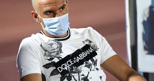 الحج في الأحلام قد يختلف عن الواقع في بعض تفاصيل الرؤيا، ولكن يبقى الحج الأكيد ما يكون في مكة وحول الكعبة فقط، وأما انواع الحج الأخرى التي قد يراها البعض في الحج في بيته أو حول أمر آخر مثل النجف وغيرها فله تفسيرات أخرى في موضوع آخر. Ù‡Ùˆ Ø¬Ø§ÙŠØ¨ Ø²ÙŠÙ† Ø§Ù„Ø¯ÙŠÙ† Ø²ÙŠØ¯Ø§Ù† ÙˆÙ„Ø§ Ø¥ÙŠÙ‡ Ù†ÙŠÙˆ Ù„ÙˆÙƒ Ø¹ÙˆØ§Ø¯ ÙŠØ«ÙŠØ± Ø¶Ø­ÙƒØ§Øª Ø¬Ù‡Ø§Ø² Ø§Ù„Ø²Ù…Ø§Ù„Ùƒ Ø§Ù„ÙŠÙˆÙ… Ø§Ù„Ø³Ø§Ø¨Ø¹