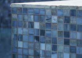 Schwimmbad mosaik fliesen blau grün türkis poolmosaik schwimmbadfliesen marbella. Was Fur Pool Fliesen Soll Man Auswahlen Die Experten Verraten Die Gangigsten Tendenzen