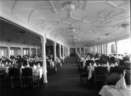 The 3rd class seems to be treated fairly well on the titanic, well at least till it starts sinking. First Class Diningsaloon Test