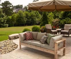 Do you want something modern and stylish for your outdoor patio? Outdoor Couch Ryobi Nation Projects