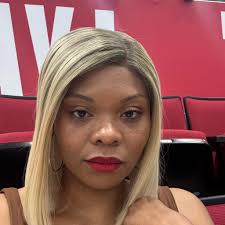 Ashley Johnson (@DependingOnMe) • Facebook