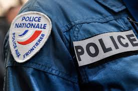 Ces apports sont différents des apports en numéraires (liquidités) l'apport en nature doit faire l'objet. Policier Renverse En Essonne Le Principal Suspect En Retention