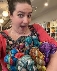 The Helgoland #pattern by Melanie Berg is finished! I made it out of  @kelbournewoolens Scout yarn. It is squishy, warm, and fully engulfs  @quiltsewneat_studio I have a pretty loose gauge when I